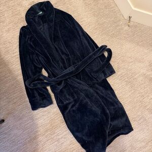 Luxurious Navy Plush Robe